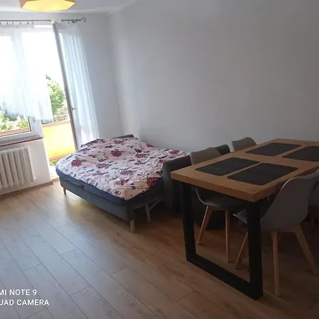 Sloneczne 2 Pokojowe Mieszkanie Z Balkonem Apartment